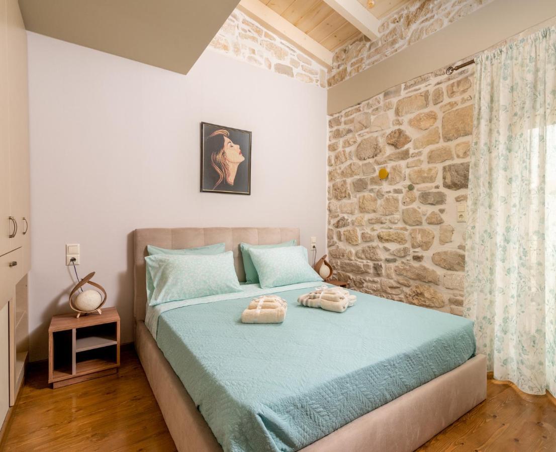 Oneiro Residence Petrokefálion Екстериор снимка