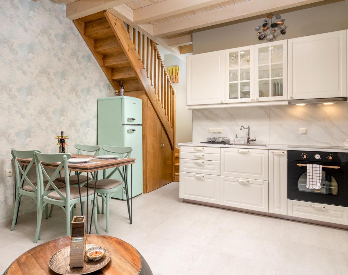 Oneiro Residence Petrokefálion Екстериор снимка
